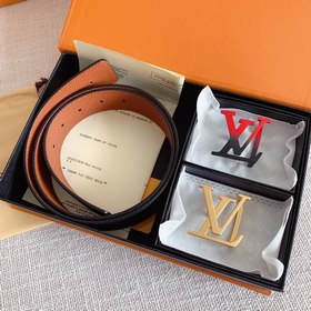 LV Louis Vuitton Кожаный ремень Металлическая пряжка высокого кач