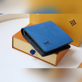 LV Модель M80770 Кошелек MULTIPLE Этот кошелек Multiple изготовл