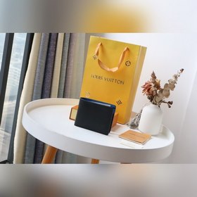LV Модель M80770 Кошелек MULTIPLE Этот кошелек Multiple изготовл