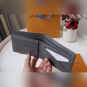 LV MULTIPLE Кошелек Этот кошелек Louis Vuitton Multiple отличаетс