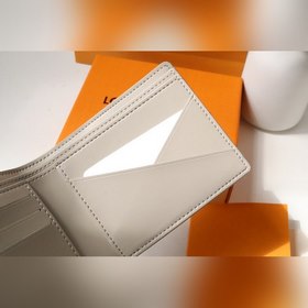 LV Multiple Кошелек Модель M81026 Изготовлен из специально обрабо