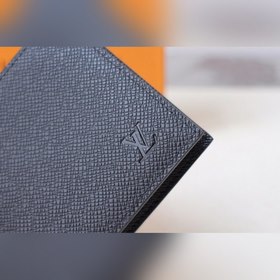 LV AMERIGO Кошелек Модель M60053 Этот кошелек Amerigo сочетает в