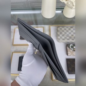 LV Multiple Кошелек Модель M81383 Серый короткий кошелек  Новый 