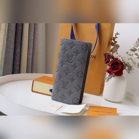 LV BRAZZA Кошелек Модель M81335 Элегантный дизайн в сочетании с ч
