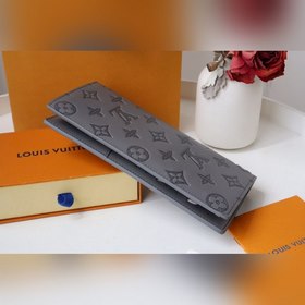 LV BRAZZA Кошелек Модель M81335 Элегантный дизайн в сочетании с ч