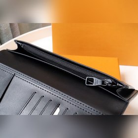 LV Brazza Кошелек Модель M81440 Сшитый из гладкой кожи кожи Tauri
