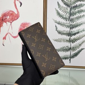 Кошелек LV Brazza, модель M69410 Этот кошелек Brazza выполнен из