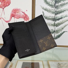 Кошелек LV Brazza, модель M69410 Этот кошелек Brazza выполнен из