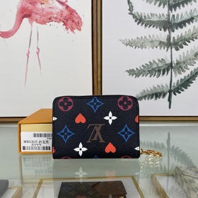 Louis Vuitton Модель M80305 Черный с цветными деталями  Game O