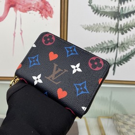 Louis Vuitton Модель M80305 Черный с цветными деталями  Game O