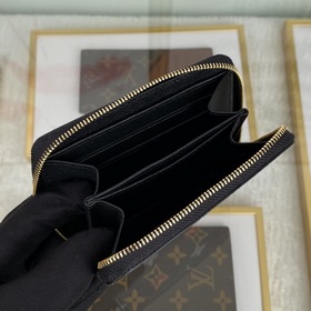 Louis Vuitton Модель M80305 Черный с цветными деталями  Game O