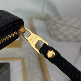 Louis Vuitton Артикул M69787 Черный Кожа Этот кошелек Zippy изг