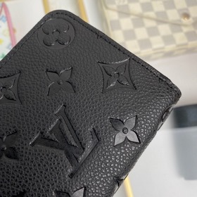 Louis Vuitton, модель M60574, черный, кожа Эта классическая модел