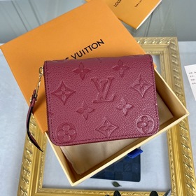 LV Модель： M60574 Фиолетовый кошелек Zippy на молнии Этот классич