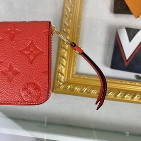 LV Модель： M60740 Ярко-красный кошелек Zippy на молнии Этот класс