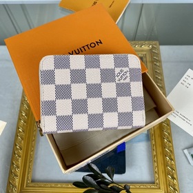 LV Модель： N63070 Белый кошелек с карманом для кредитных карт Это