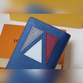 LV Модель M30787 Кошелек для мелочи Этот кошелек для мелочи отлич