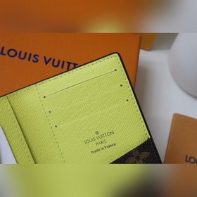 LV Модель M80779 Кошелек для мелочи в форме сумки Этот универсаль