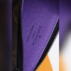 LV Модель 81627 Карман для карт на молнии Держатель для монет отл