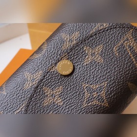 LV Кошелек для мелочи Модель M62361 Золотая застежка Компактный,