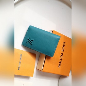 LV модель M81028 Многофункциональный кошелек в форме сумки Этот