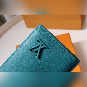 LV модель M81028 Многофункциональный кошелек в форме сумки Этот