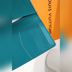 LV модель M81028 Многофункциональный кошелек в форме сумки Этот