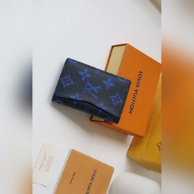 LV Модель M80798 Кошелек для мелочи виде сумки Этот универсальны