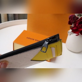 Картодержатель LV CC M81314 Скомбинированная гладкая кожа и кожа
