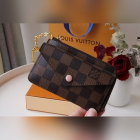 LV Recto Verso Кошелек для кредитных карт Модель M69431 Классичес