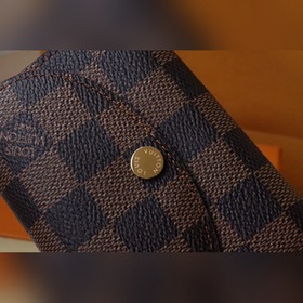 LV Кошелек для мелочи Модель M62361 Золотая застежка Компактный,