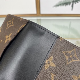 LV Модель M60111 Кошелек для мелочи Изготовленный из элегантного 