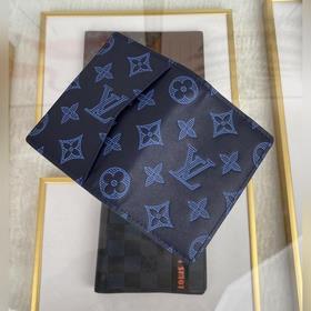 LV Кошелек для мелочи Модель M80421 Этот карманный кошелек с тис