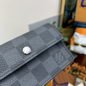 LV Модель M60729 Кошелек Monogram Black Элегантный и практичный к