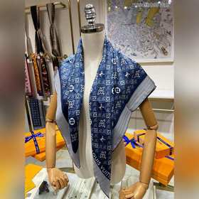 Шарф LV из 100% шелка высшего качества с диагональным переплетени