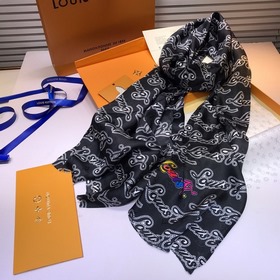 Шелковый узор LV monogram, 100% шелк высшего качества. Шелковый у