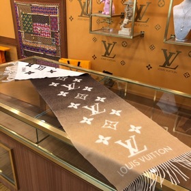 LV REYKJAVIK GRADIENT Шарф из кашемира Этот цвет действительно оч