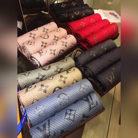 LV Шарф с цветочным узором и серебристой нитью