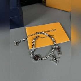 Браслет LV Monogram lock Классические буквы LV и цветочный узор M