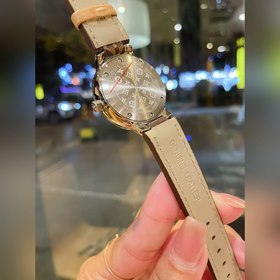 LV Tambour slim monogran, ограниченная серия женских часов Элеган