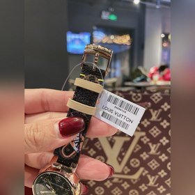 LV Louis Vuitton Классические часы с винтажным дизайном Эти часы 