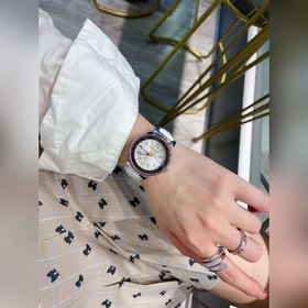 LV Louis Vuitton - Модные часы Самая популярная модель в Интернет