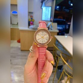 LV Louis Vuitton - Модные часы Самая популярная модель в Интернет