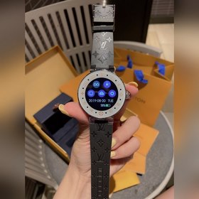 LV Louis Vuitton Tambour Horizon умные часы Полный комплект в фир