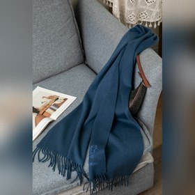 MaxMara Классический шарф из чистой шерсти Классический однотонны