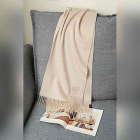 MaxMara Классический шарф из чистой шерсти Классический однотонны
