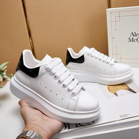Alexander McQueen Серия «Каменный узор» Свободные кроссовки Мате