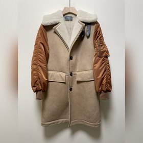 Mcqueen &nbsp; Короткая куртка из кожи меха Эта модель изгото