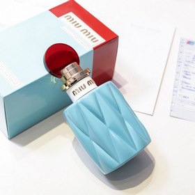 MIU  MIU/одноименный Упаковка товара： полная упаковка Парфюмер： 