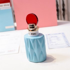 MIU  MIU/одноименный Упаковка товара： полная упаковка Парфюмер： 